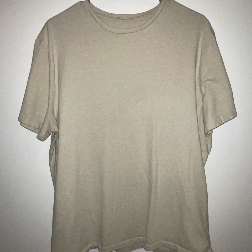 GoodFellow XL Men’s Tan T-Shirt